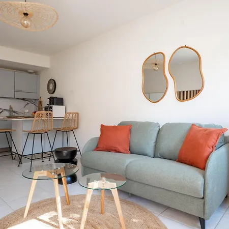 Le Cocon De La Pinede - Proche Apartman *