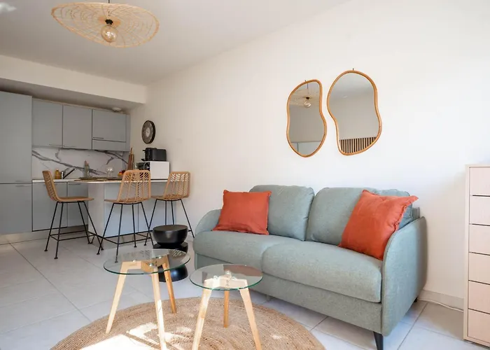 Le Cocon De La Pinede - Proche Daire *