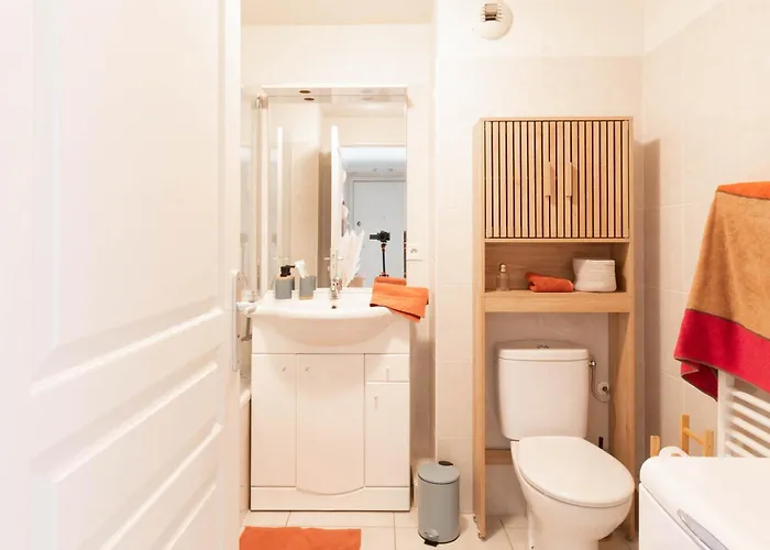 Le Cocon De La Pinede - Proche * Antibes